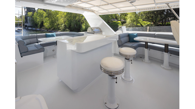 1989 DELTA MARINE Flybridge Motoryacht - photo 14