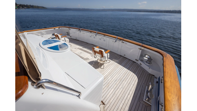 1989 DELTA MARINE Flybridge Motoryacht - photo 25