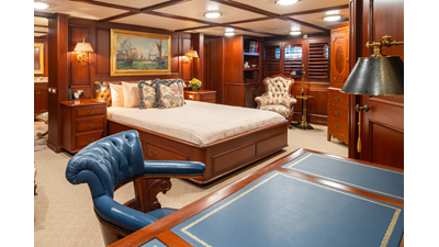 1989 DELTA MARINE Flybridge Motoryacht - photo 47