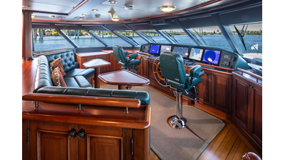 1989 DELTA MARINE Flybridge Motoryacht - photo 60