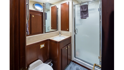 1989 DELTA MARINE Flybridge Motoryacht - photo 77