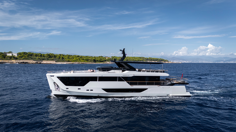 Photo of NUMARINE NUMARINE 30XP 101'