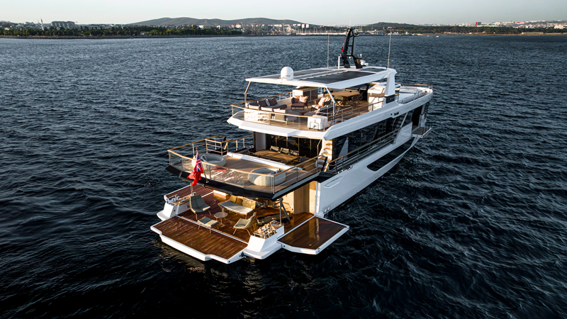 Photo of NUMARINE NUMARINE 30XP 101'