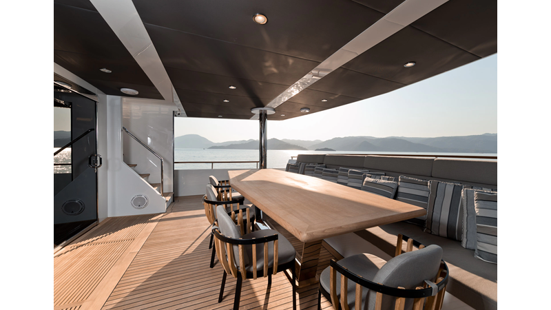 Photo of NUMARINE NUMARINE 32XP 105'