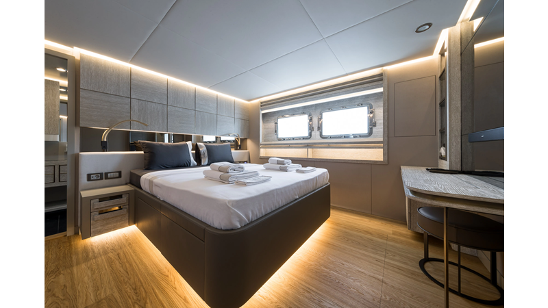 Photo of NUMARINE NUMARINE 32XP 105'