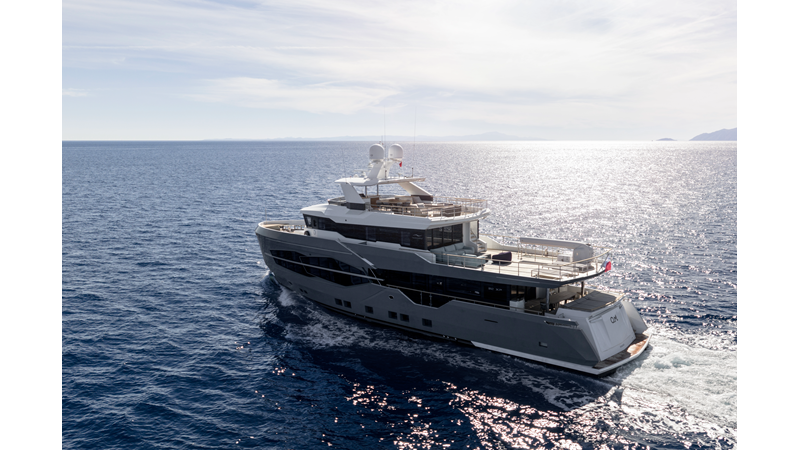 Photo of NUMARINE NUMARINE 32XP 105'