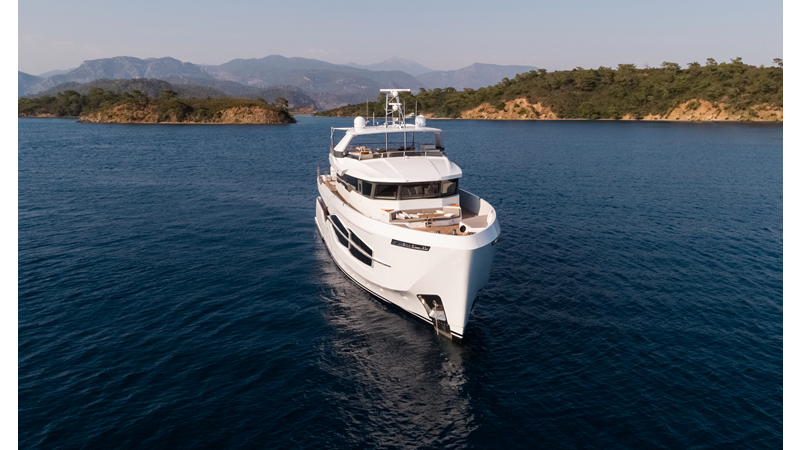 2027 NUMARINE 32XP