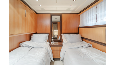 2004 MANGUSTA 105 Sport - photo 13