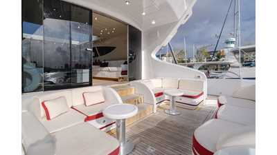 2004 MANGUSTA 105 Sport - photo 22