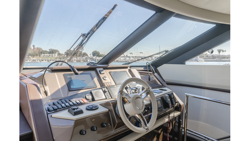 Photo of MARQUIS FINE SEAS-ONINGS 72'