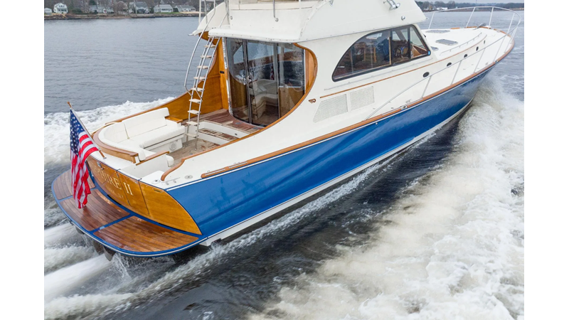 Photo of HINCKLEY Sapphire II 55'