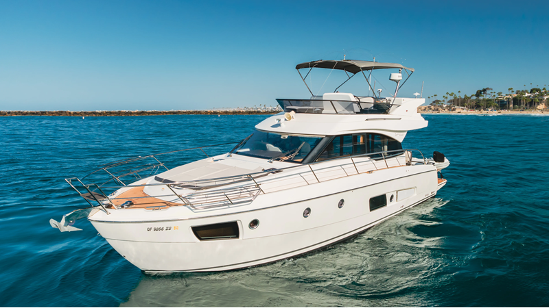 2019 BAVARIA Virtess 420
