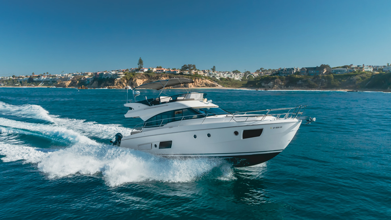 2019 BAVARIA Virtess 420