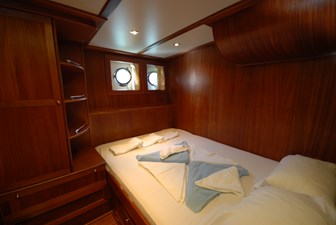 2006 AEGEAN YACHT - photo 8
