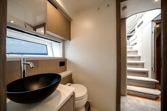 Photo of AZIMUT YACHTS Destiny 53'