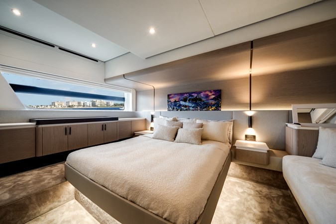 Photo of AZIMUT YACHTS Destiny 53'