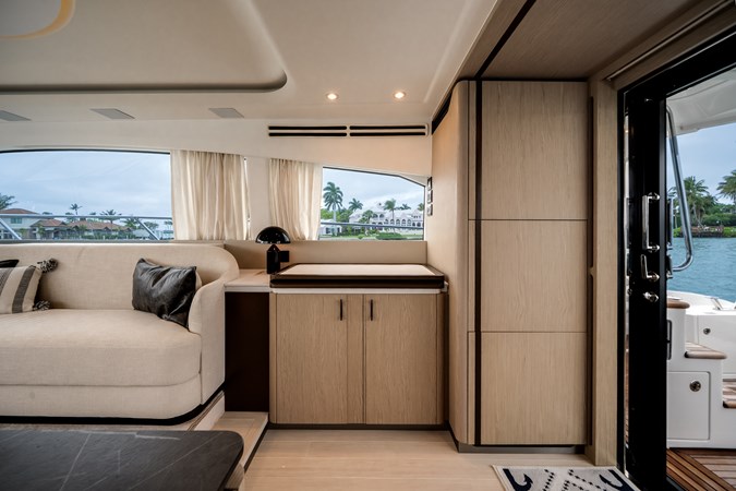 Photo of AZIMUT YACHTS Destiny 53'