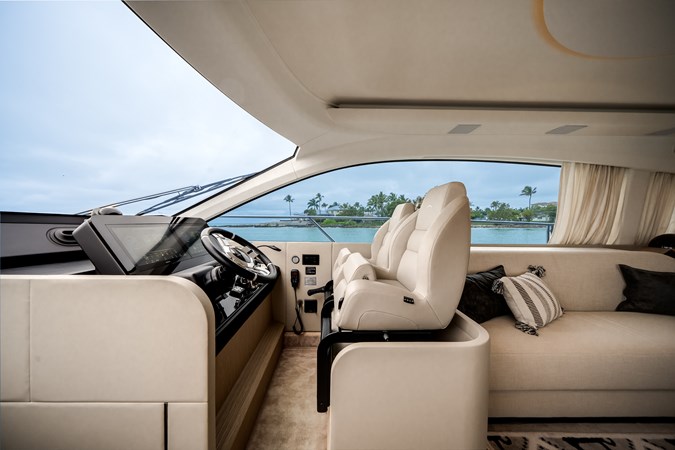 Photo of AZIMUT YACHTS Destiny 53'