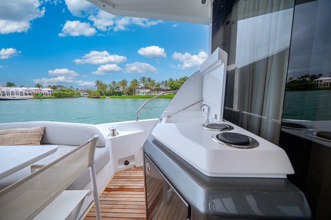 Photo of AZIMUT YACHTS Destiny 53'