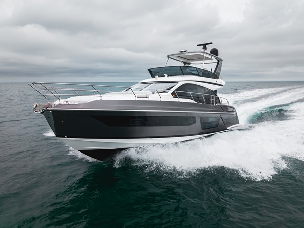 Photo of AZIMUT YACHTS Destiny 53'