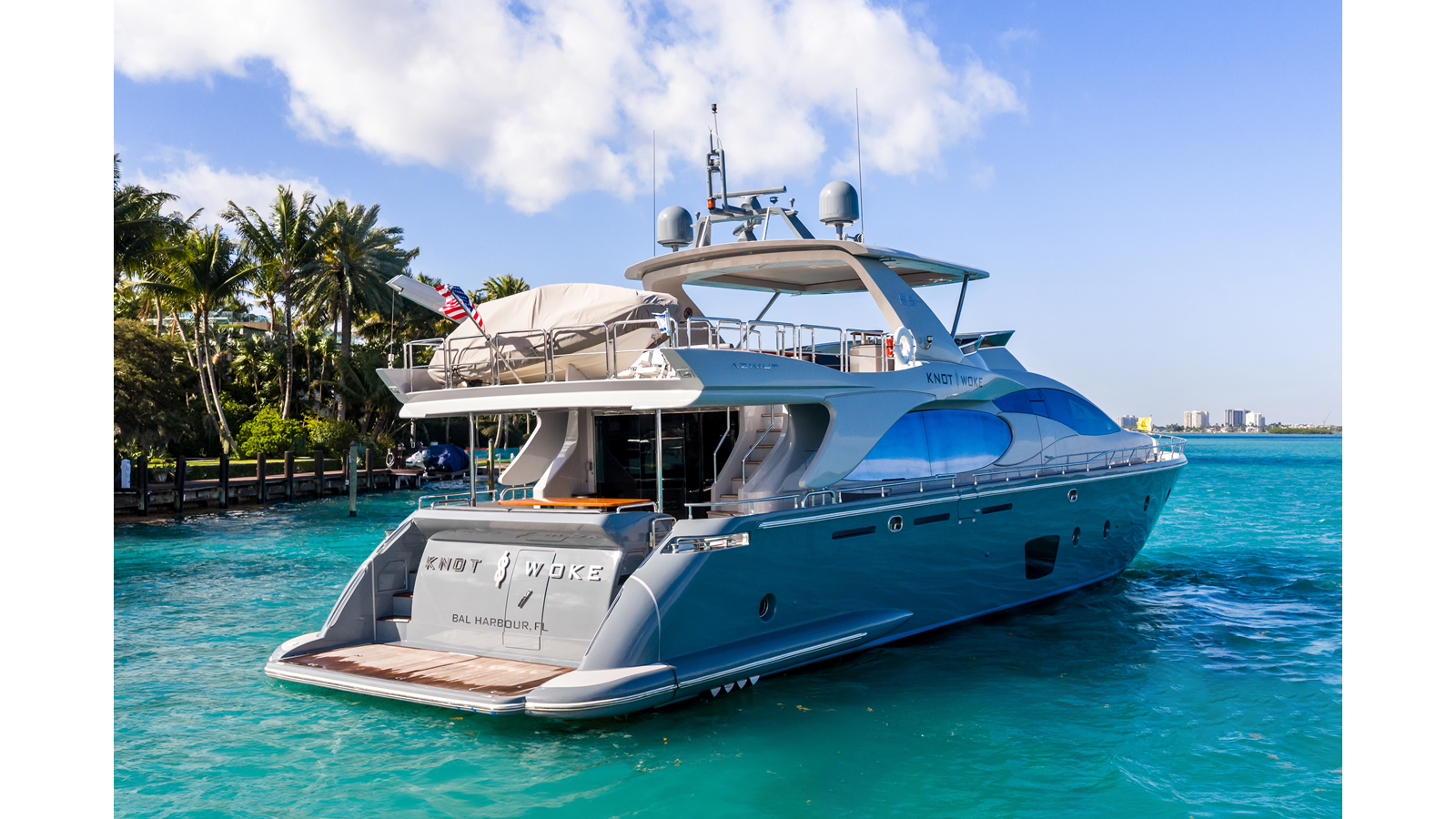 Knot Woke — 2009 Azimut Yachts Flybridge 85 — fotoğraf 2