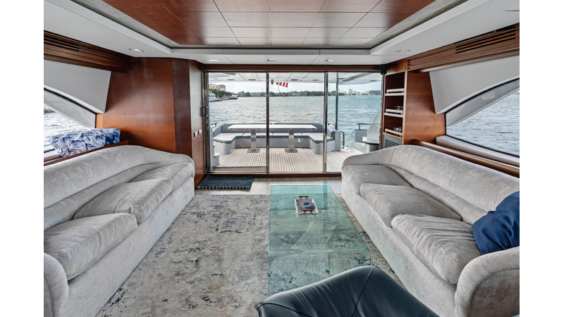 Photo of AZIMUT YACHTS Knot Woke 85'