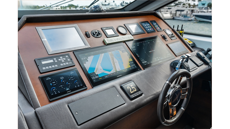 Photo of AZIMUT YACHTS Knot Woke 85'