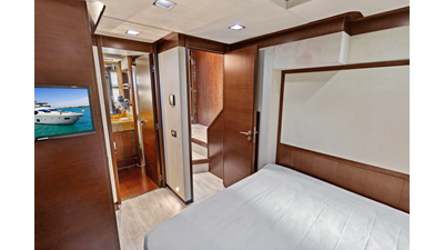 2009 AZIMUT YACHTS Flybridge 85 - photo 43