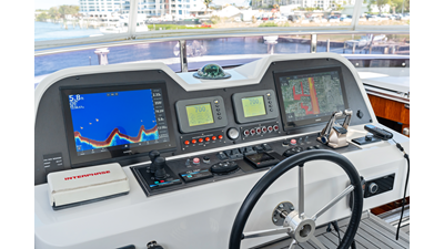 2005 JOHNSON 87' Motor Yacht - photo 29