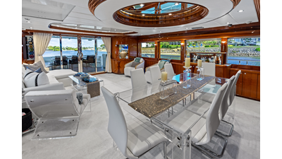 2005 JOHNSON 87' Motor Yacht - photo 44