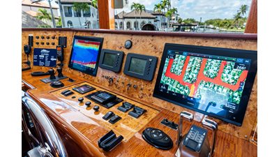 2005 JOHNSON 87' Motor Yacht - photo 48