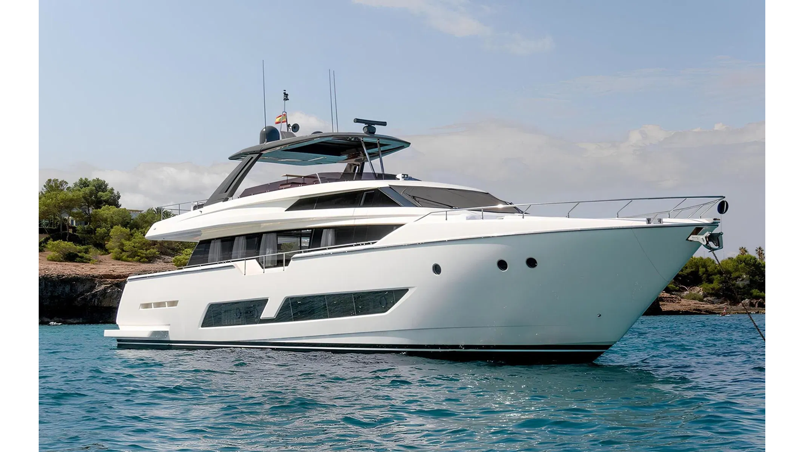 2017 Ferretti Yachts 850