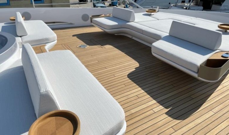 AZIMUT GRANDE TRIDECK 2024 AZIMUT YACHTS