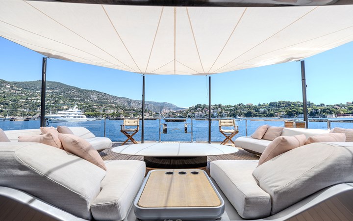 2024 AZIMUT YACHTS Azimut Grande Trideck