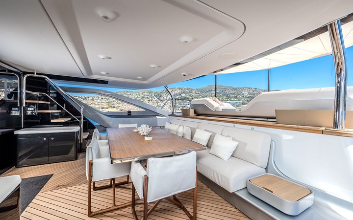 2024 AZIMUT YACHTS Azimut Grande Trideck
