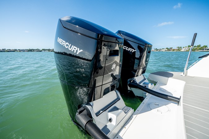 Photo of SEA RAY Tire King 39' 9