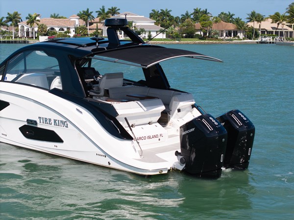 Photo of SEA RAY Tire King 39' 9