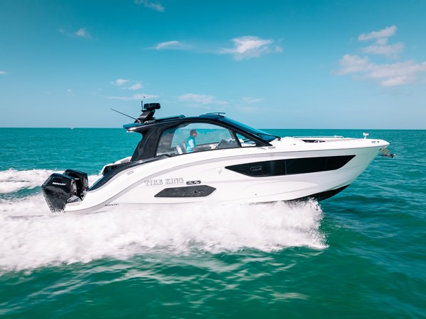 Photo of SEA RAY Tire King 39' 9