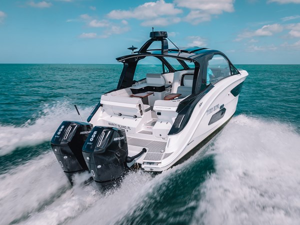 Photo of SEA RAY Tire King 39' 9