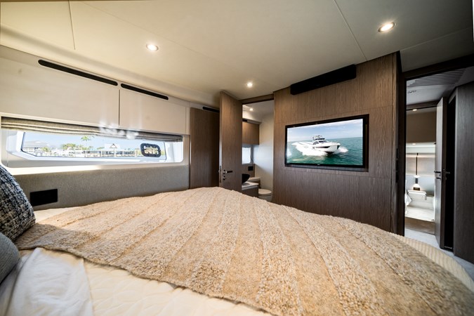 Photo of AZIMUT YACHTS Sarah Jane 53' 1