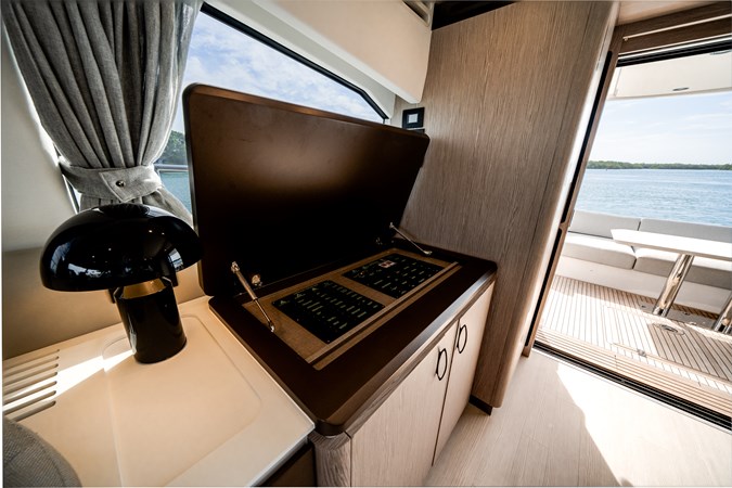 Photo of AZIMUT YACHTS Sarah Jane 53' 1