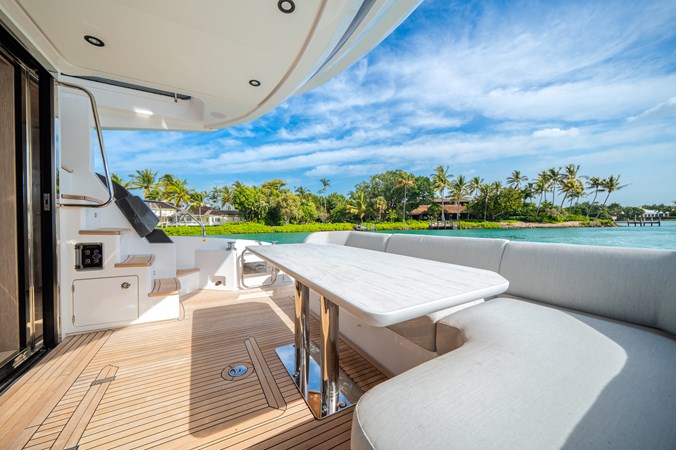 Photo of AZIMUT YACHTS Sarah Jane 53' 1