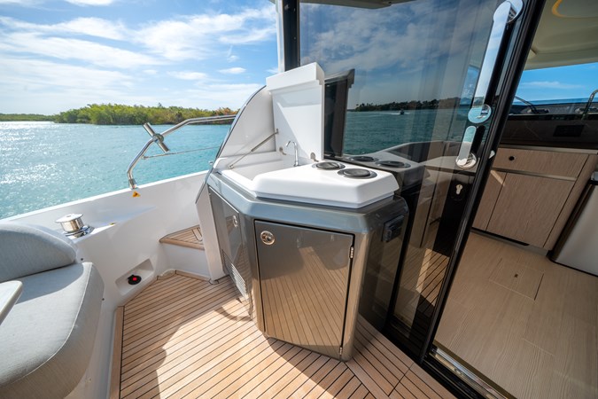 Photo of AZIMUT YACHTS Sarah Jane 53' 1