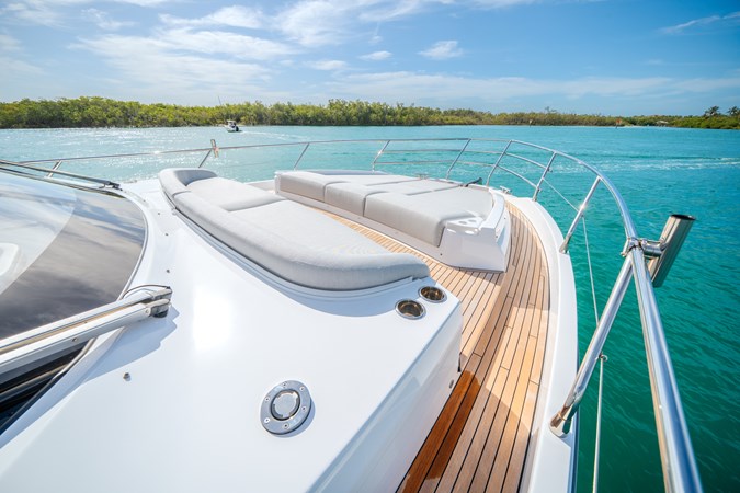 Photo of AZIMUT YACHTS Sarah Jane 53' 1