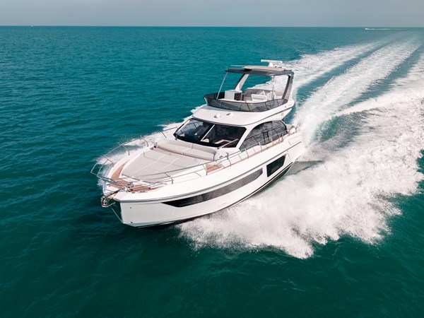 Photo of AZIMUT YACHTS Sarah Jane 53' 1