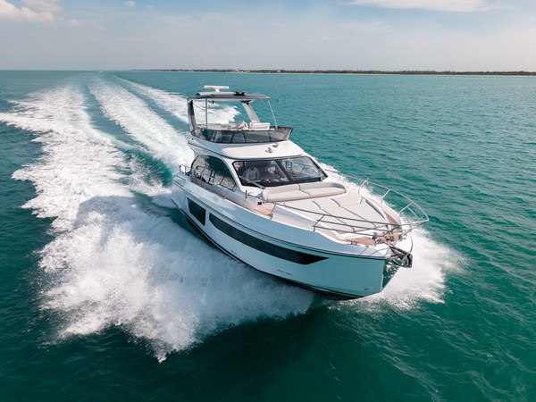 Photo of AZIMUT YACHTS Sarah Jane 53' 1