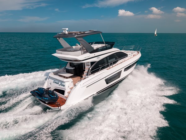Photo of AZIMUT YACHTS Sarah Jane 53' 1