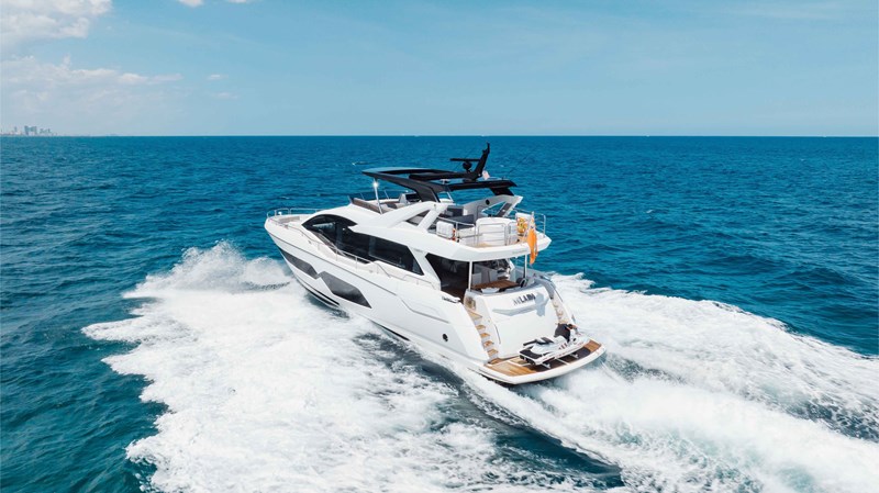 Photo of SUNSEEKER MILAMO 76'