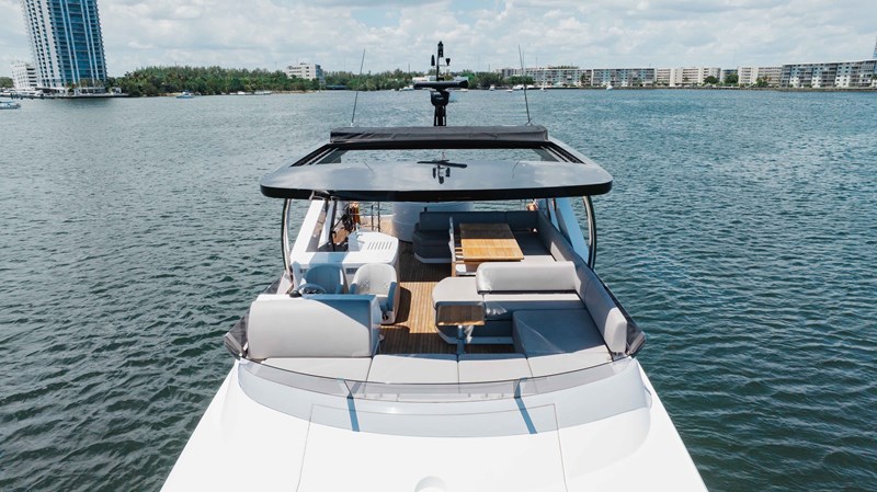 Photo of SUNSEEKER MILAMO 76'