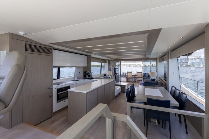 Photo of SUNSEEKER MILAMO 76'